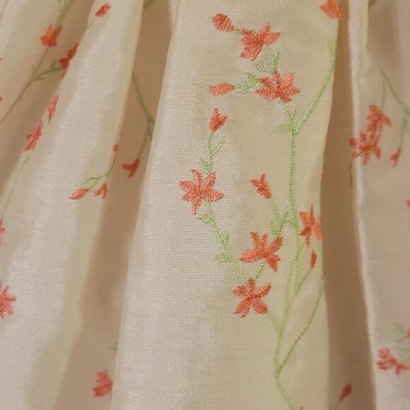 Cherokee Infant Girl Embroidered Dress, Ivory w/ Pink Flowers‎ Size 12 Months - Picture 2 of 9